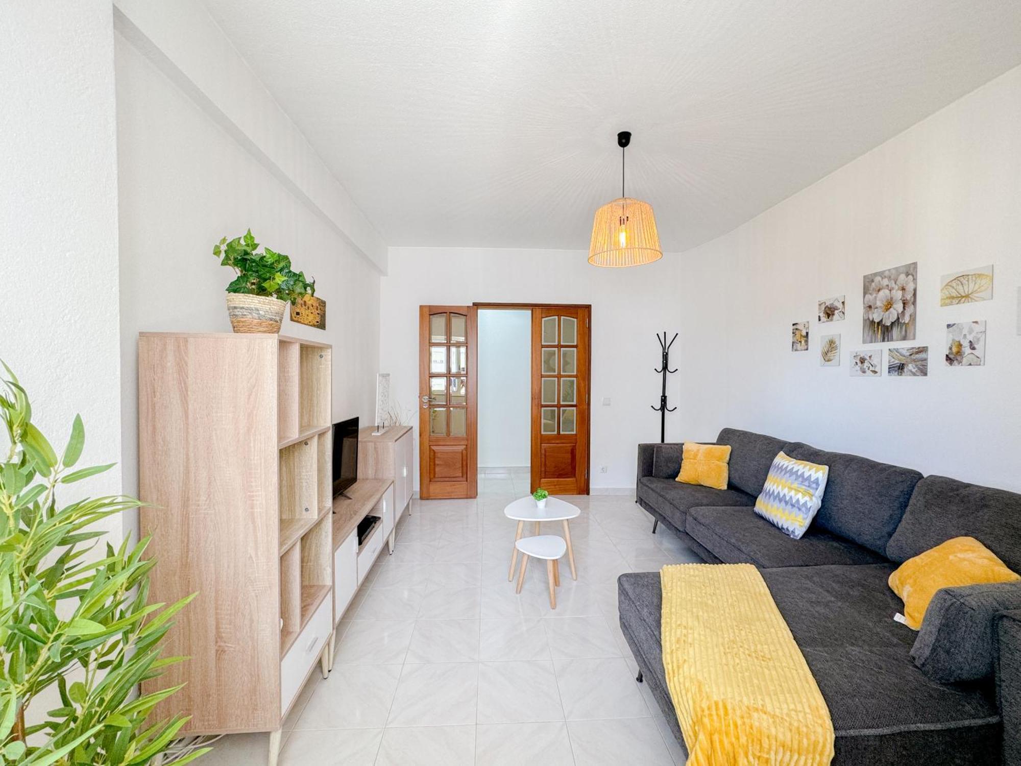Urban Retreat With Easy Beach Access #1892 Лагуш Экстерьер фото